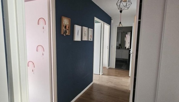 Logement étudiant T4 &agrave; Romainville (93230)