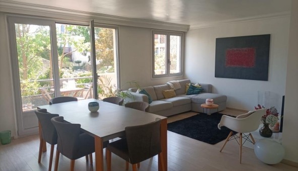 Logement tudiant T4 à Saint Cloud (92210)
