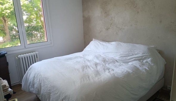 Logement tudiant T4 à Saint Cloud (92210)