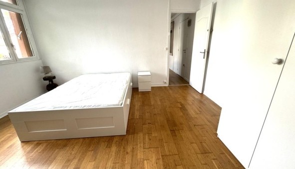Logement tudiant T4 à Saint Cloud (92210)