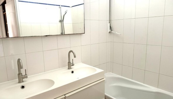 Logement tudiant T4 à Saint Cloud (92210)