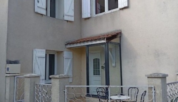 Logement �tudiant T4 &agrave; Saint Est�phe (33180)