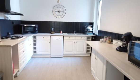 Logement �tudiant T4 &agrave; Saint Est�phe (33180)