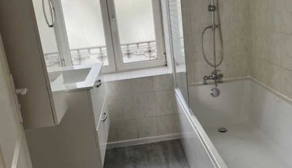 Logement �tudiant T4 &agrave; Saint Fons (69190)