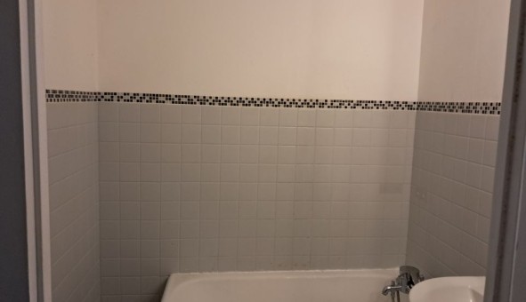 Logement �tudiant T4 &agrave; Saint Maime (04300)