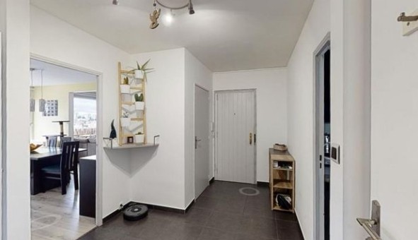 Logement �tudiant T4 &agrave; Saint Maime (04300)