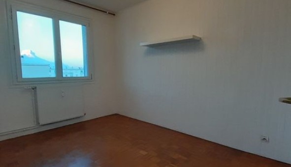 Logement �tudiant T4 &agrave; Saint Martin d'H�res (38400)