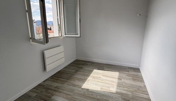 Logement tudiant T4 à Saint Martin de Valgalgues (30520)