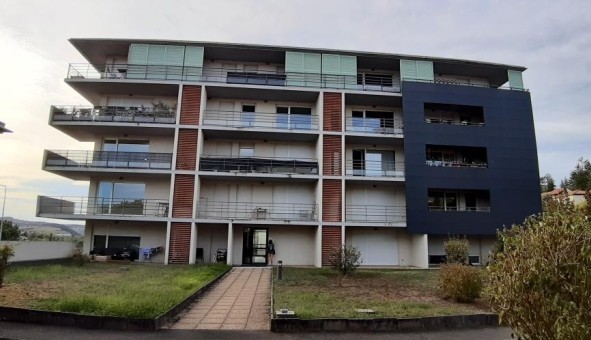 Logement tudiant T4 à Saint Priest en Jarez (42270)