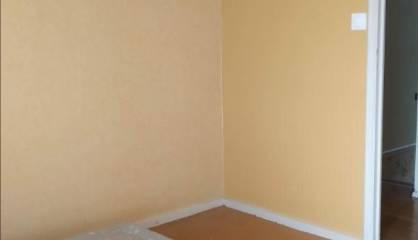 Logement �tudiant T4 &agrave; Saint Priest en Jarez (42270)