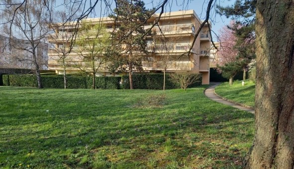 Logement �tudiant T4 &agrave; Sainte Foy l�s Lyon (69110)