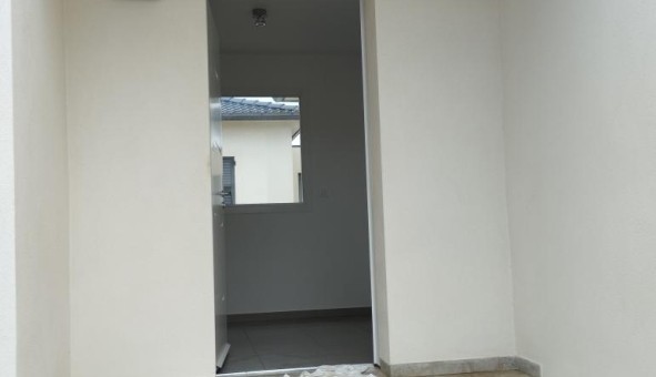 Logement tudiant Location T4 Vide Scata (20213)