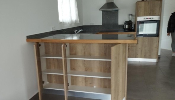 Logement tudiant T4 à Scata (20213)