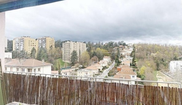 Logement tudiant T4 à Sedan (08200)