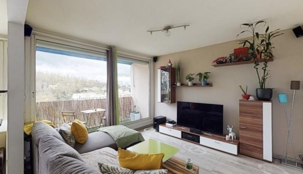 Logement tudiant T4 à Sedan (08200)