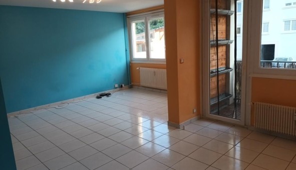 Logement tudiant T4 à Sedan (08200)