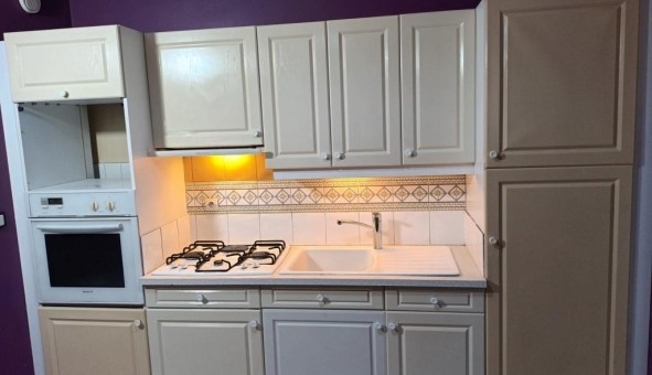 Logement tudiant T4 à Sedan (08200)