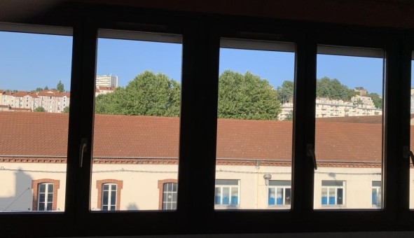 Logement tudiant T4 à Sedan (08200)