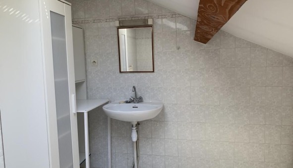 Logement tudiant T4 à Sedan (08200)