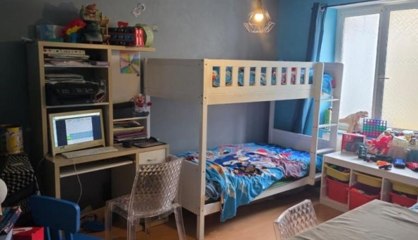 Logement tudiant T4 à Sedan (08200)