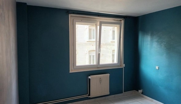 Logement tudiant T4 à Sedan (08200)