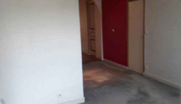 Logement tudiant T4 à Sedan (08200)