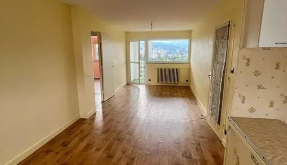 Logement �tudiant T4 &agrave; Sedan (08200)