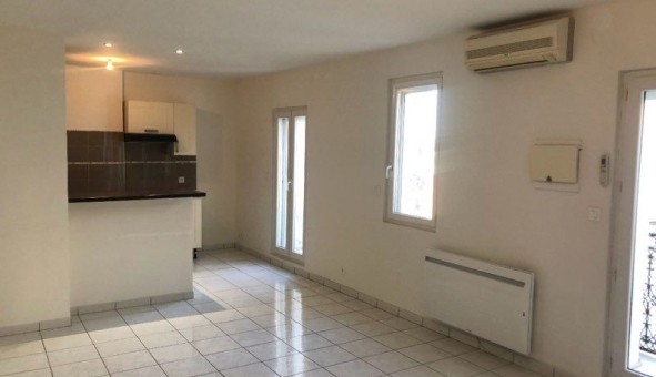 Logement tudiant T4 à Ste (34200)