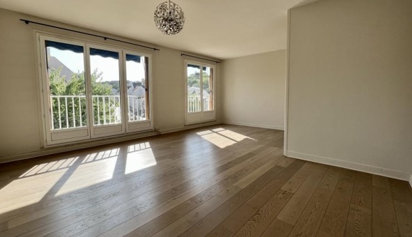 Logement tudiant Location T4 Vide Svres (92310)