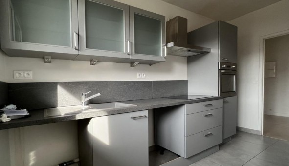 Logement tudiant T4 à Svres (92310)