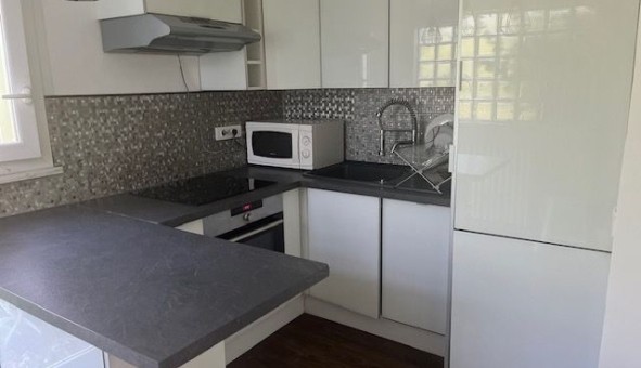 Logement �tudiant T4 &agrave; S�vres (92310)