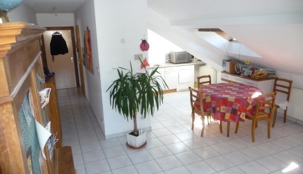 Logement tudiant T4 à Sidiailles (18270)