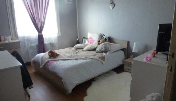 Logement tudiant T4 à Six Fours les Plages (83140)