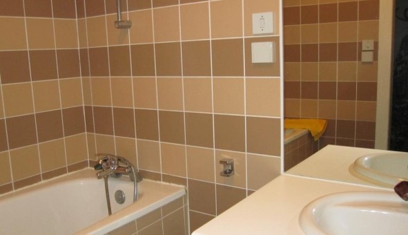 Logement tudiant Location T4 Vide Strasbourg (67000)