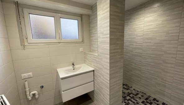 Logement �tudiant T4 &agrave; Strasbourg (67000)