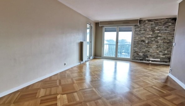 Logement tudiant T4 à Thiais (94320)