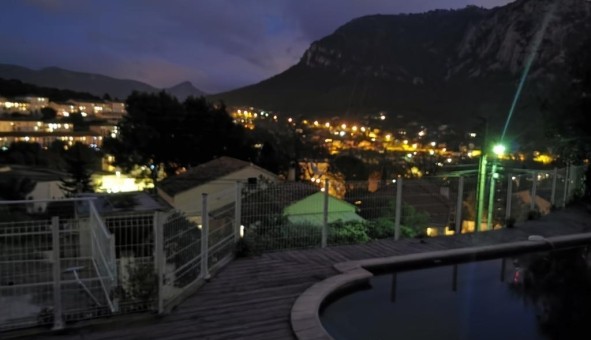 Logement tudiant T4 à Toulon (83200)