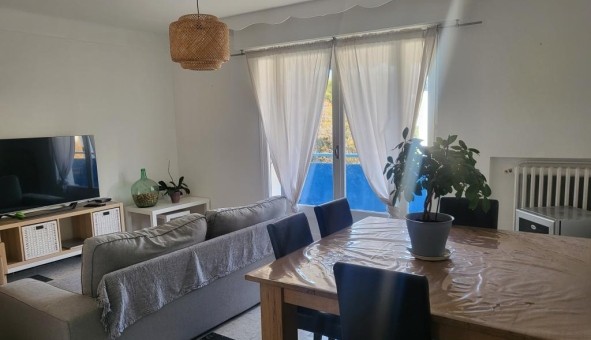Logement tudiant T4 à Toulon (83200)