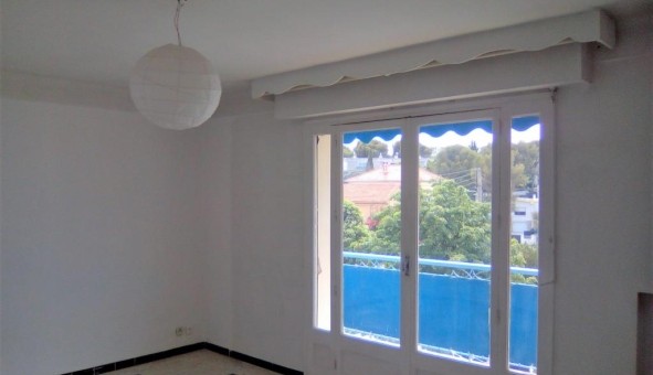 Logement tudiant T4 à Toulon (83200)