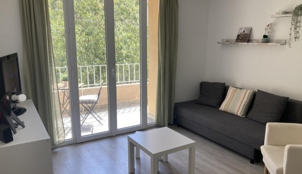 Logement tudiant T4 à Toulon (83200)