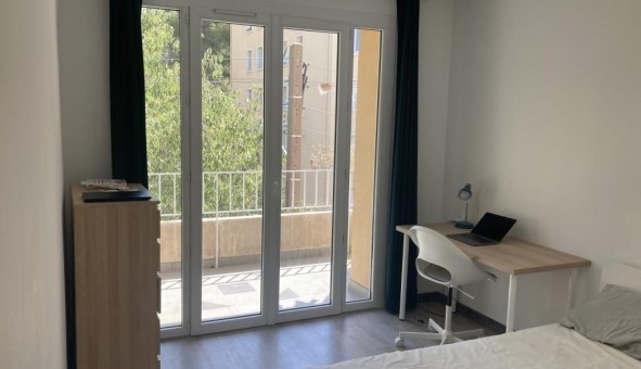 Logement tudiant T4 à Toulon (83200)