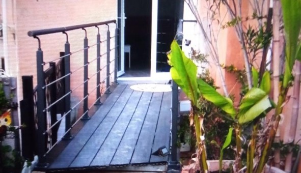 Logement tudiant T4 à Toulon (83200)