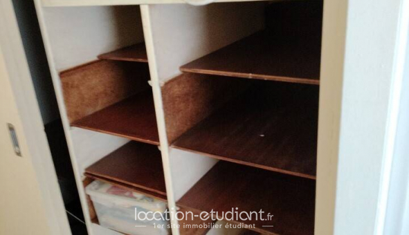 Logement tudiant T4 à Toulon (83200)