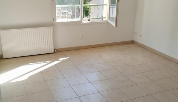 Logement tudiant T4 à Toulon (83200)