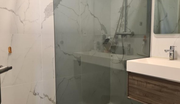 Logement tudiant T4 à Toulon (83200)