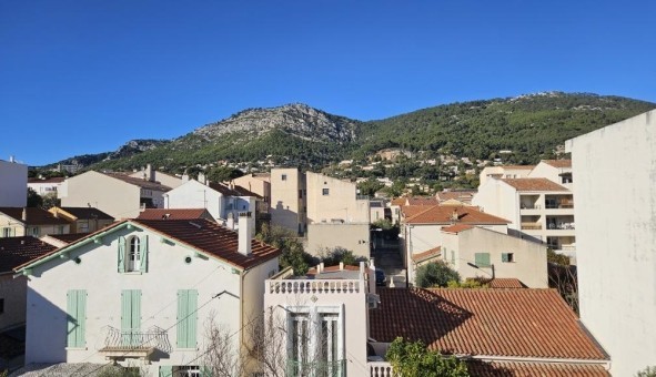 Logement tudiant T4 à Toulon (83200)
