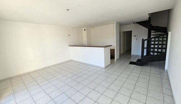 Logement tudiant T4 à Toulon (83200)