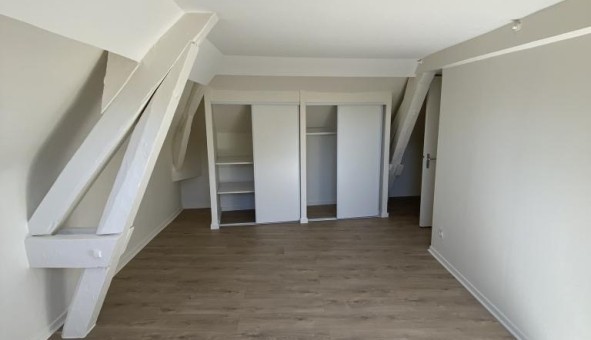 Logement tudiant T4 à Troyes (10000)