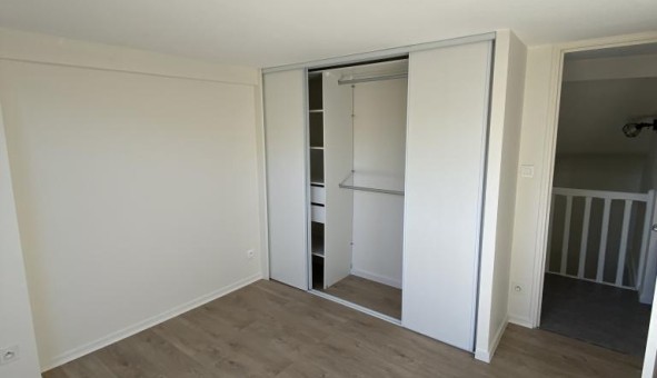 Logement tudiant T4 à Troyes (10000)