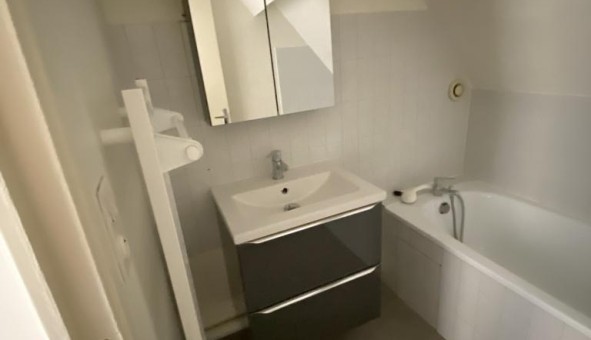 Logement tudiant T4 à Troyes (10000)